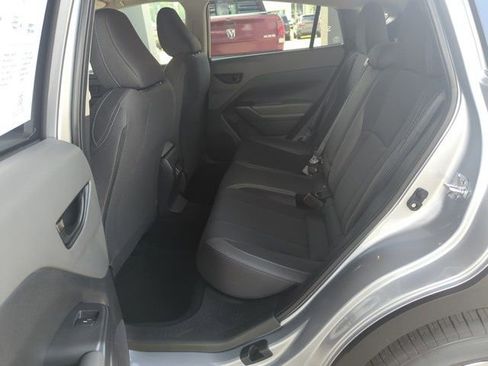 Used 2025 Subaru Crosstrek 2.0i Premium image 30