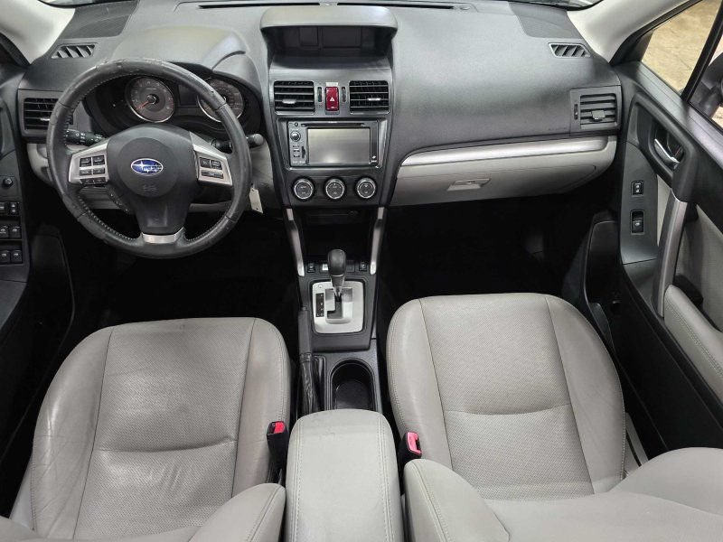 Used 2014 Subaru Forester 2.5i Limited AWD/4WD image 4