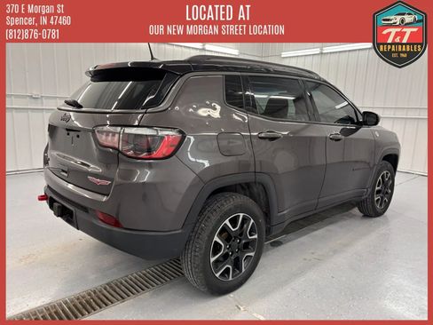 Used 2019 Jeep Compass Trailhawk w/ Cold Weather Group AWD/4WD image 4
