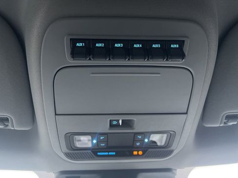 Used 2025 Ford F250 XL w/ STX Appearance Package AWD/4WD image 27