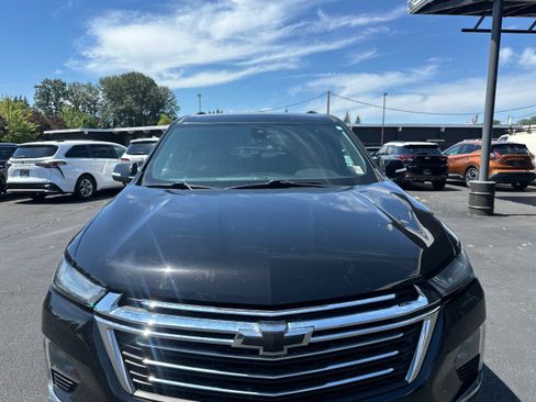 Used 2023 Chevrolet Traverse LT w/ LPO, Floor Liner Package AWD/4WD image 24