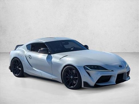 Used 2023 Toyota Supra Premium image 3