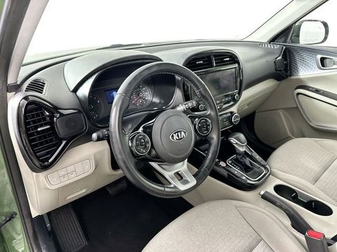 Used 2021 Kia Soul EX image 21
