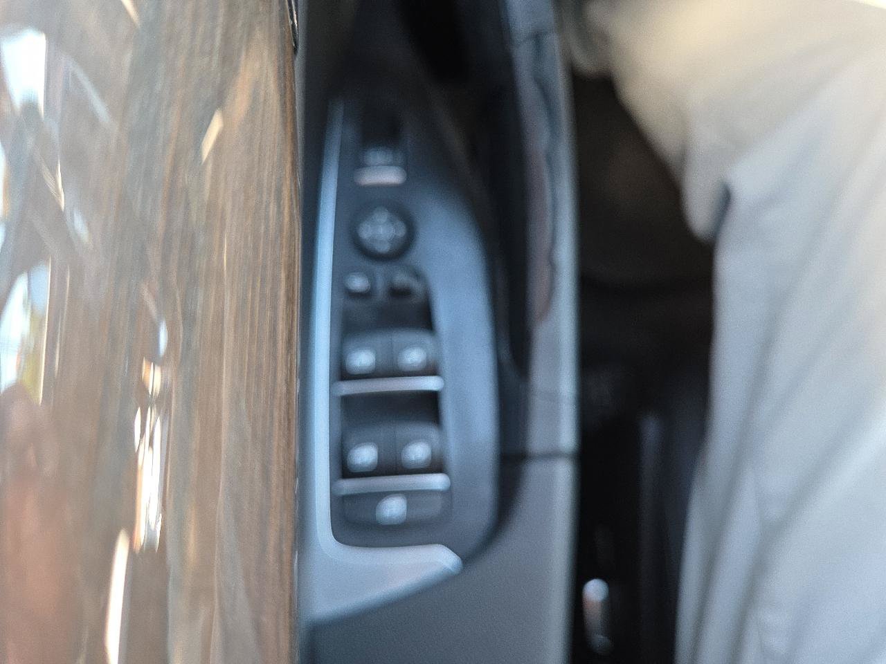 Used 2019 BMW X3 sDrive30i RWD image 14