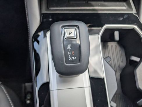 New 2026 Mitsubishi Outlander LE FWD image 21