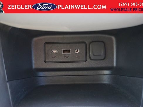Used 2019 Chevrolet Equinox LS AWD/4WD image 21