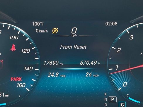 Used 2022 Mercedes-Benz GLC 300 image 17