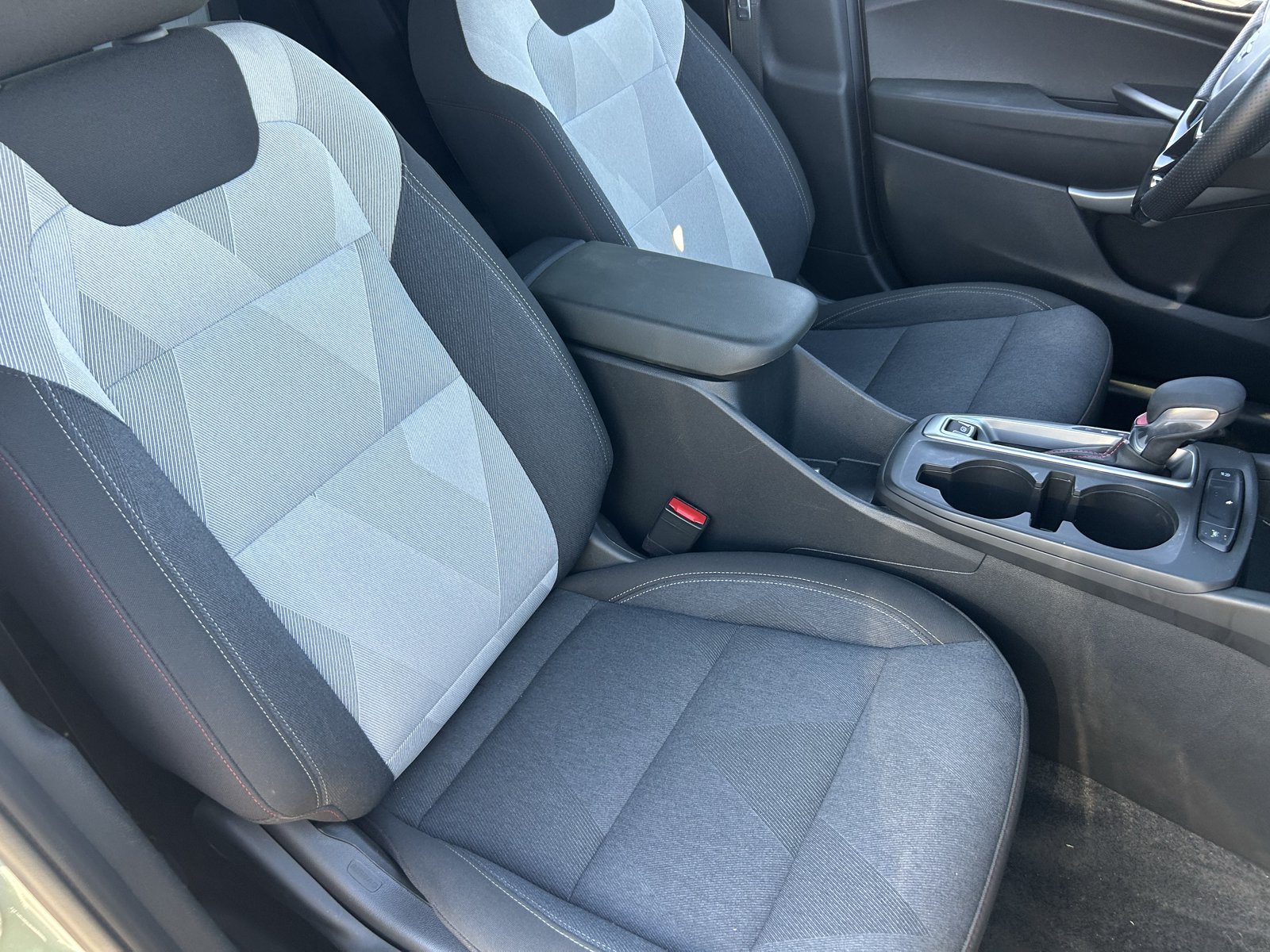 Certified 2024 Chevrolet Trax RS FWD image 11