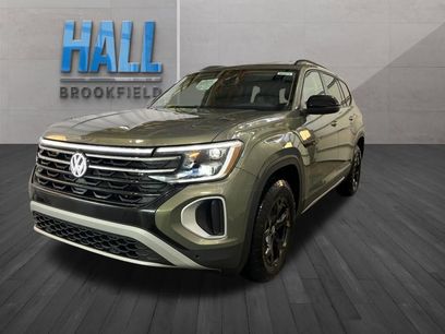 New 2026 Volkswagen Atlas Peak Edition