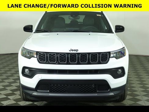 New 2026 Jeep Compass Latitude image 8