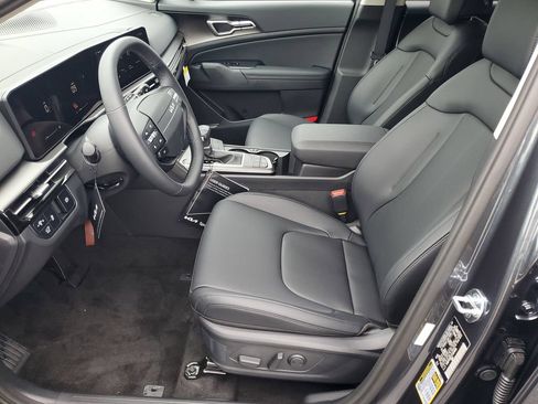 New 2026 Kia Sportage EX FWD image 5