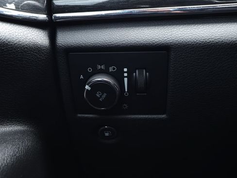 Used 2019 Jeep Grand Cherokee Trailhawk AWD/4WD image 15