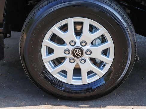 Used 2025 Toyota Tacoma SR5 RWD image 11