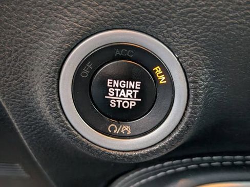 Used 2020 Dodge Challenger R/T RWD image 15