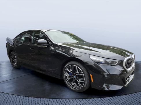 Certified 2026 BMW i5 eDrive40 w/ M Sport Package AWD/4WD image 1