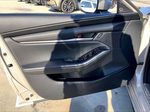 New 2026 MAZDA MAZDA3 2.5 S Sedan w/ Preferred Pkg FWD image 10