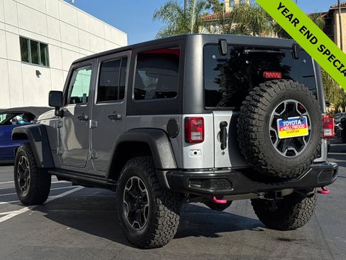 Used 2015 Jeep Wrangler Unlimited Rubicon image 6