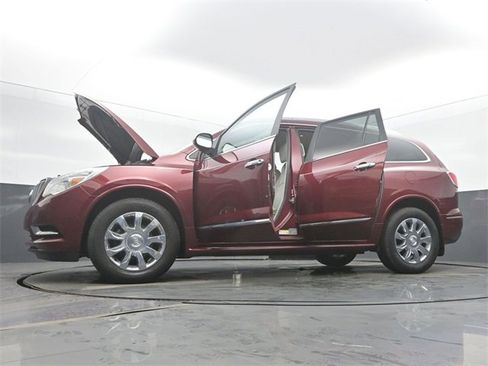 Used 2017 Buick Enclave Leather w/ Trailering Package image 61