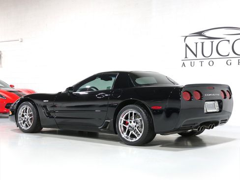 Used 2002 Chevrolet Corvette Z06 w/ Memory Pkg image 20