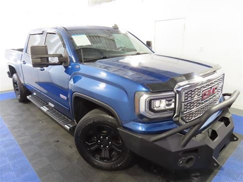 Used 2017 GMC Sierra 1500 SLT w/ All Terrain X Package AWD/4WD image 5