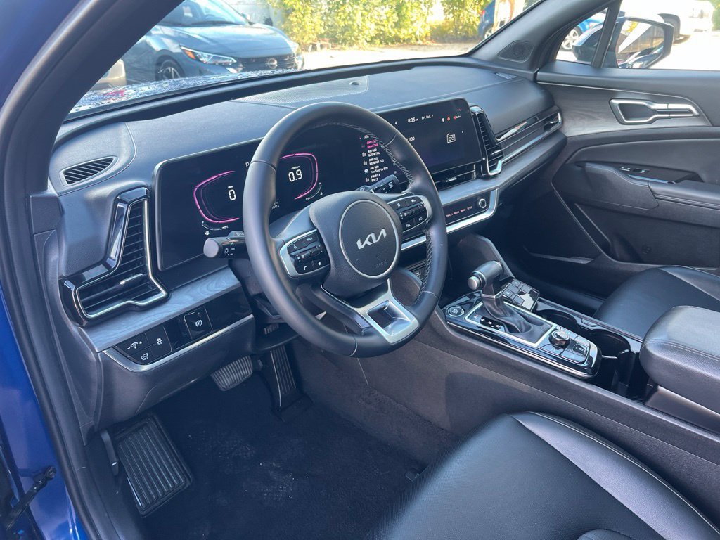 Certified 2025 Kia Sportage X-Line w/ Premium Package AWD/4WD image 6