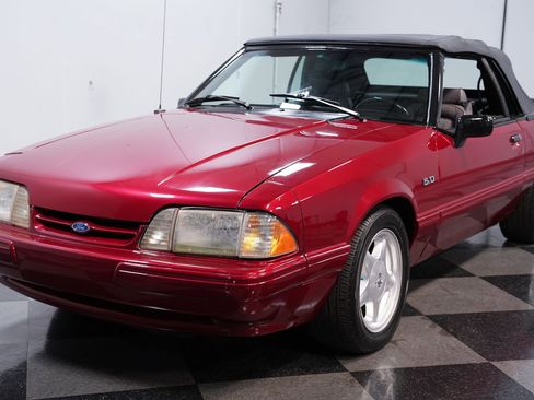 Used 1993 Ford Mustang LX RWD image 17