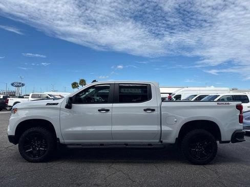 Used 2026 Chevrolet Silverado 1500 LT Trail Boss w/ Safety Package AWD/4WD image 2
