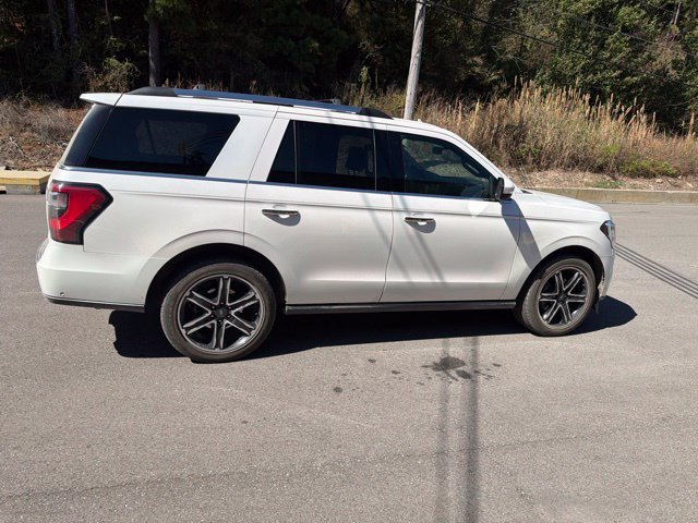Used 2019 Ford Expedition Limited w/ Special Edition Package AWD/4WD image 7