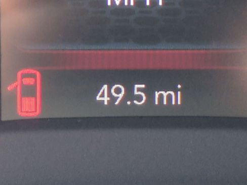 Used 2023 RAM 2500 Tradesman w/ Chrome Appearance Group image 12