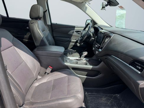 Used 2021 Chevrolet Traverse Premier w/ Redline Edition AWD/4WD image 18
