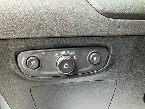 Used 2023 Buick Encore GX Essence w/ Experience Buick Package image 14