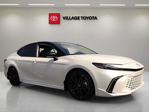 Certified 2025 Toyota Camry XSE FWD image 7
