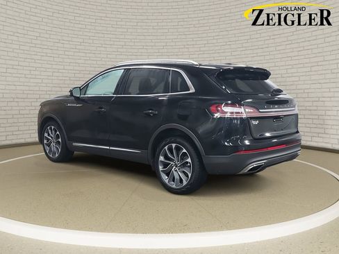 Used 2022 Lincoln Nautilus Reserve image 7