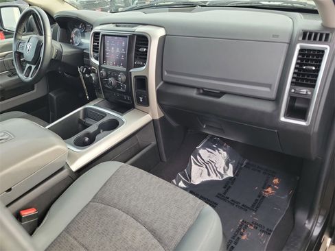 Used 2018 RAM 1500 Big Horn image 26