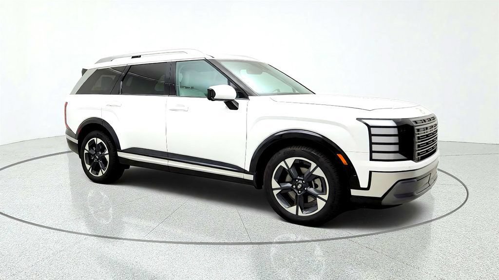Used 2026 Hyundai Palisade Limited AWD/4WD image 3