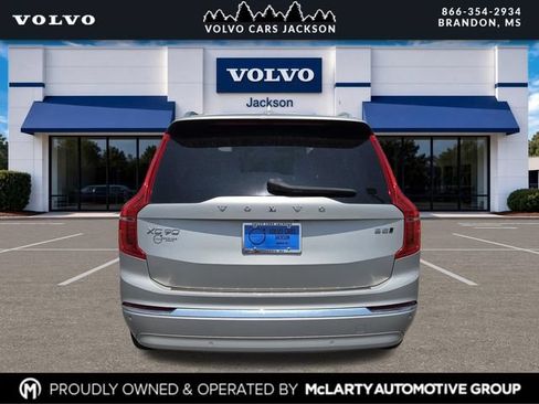 Used 2024 Volvo XC90 B5 Plus w/ Protection Package Premier AWD/4WD image 5