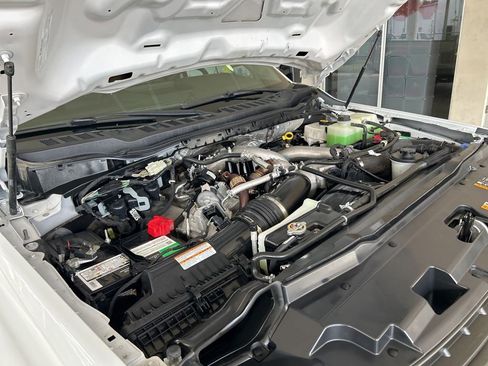 Used 2024 Ford F350 XL w/ FX4 Off-Road Package image 10