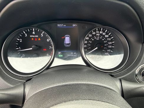 Used 2018 Nissan Rogue SV AWD/4WD image 17