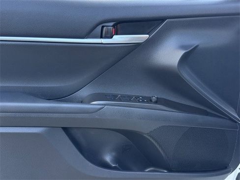 Used 2024 Toyota Camry LE image 23