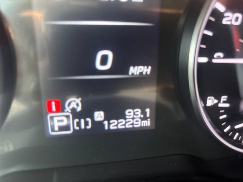 Certified 2024 Subaru Crosstrek 2.0i Premium AWD/4WD image 23