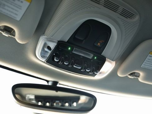 Used 2017 MINI Cooper S image 39