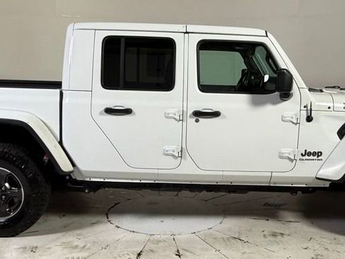 Used 2021 Jeep Gladiator Rubicon image 8