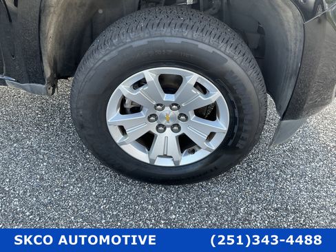 Used 2022 Chevrolet Colorado LT w/ Fleet Safety Package RWD image 9