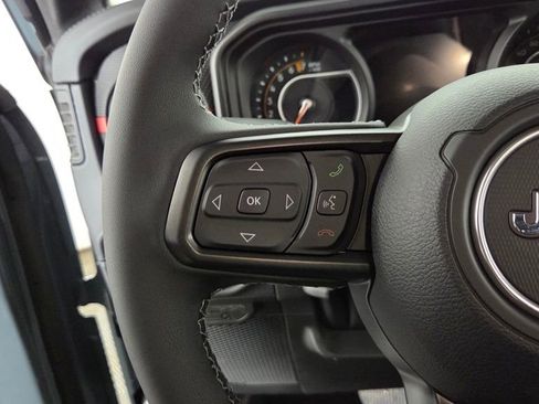 New 2026 Jeep Gladiator Rubicon AWD/4WD image 13