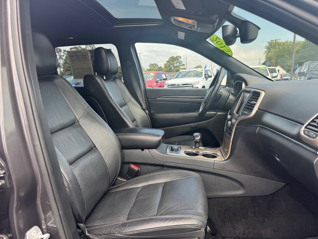 Used 2015 Jeep Grand Cherokee Limited AWD/4WD image 18