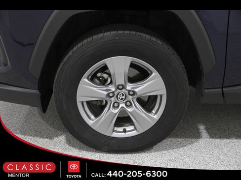 Certified 2025 Toyota RAV4 XLE AWD/4WD image 22