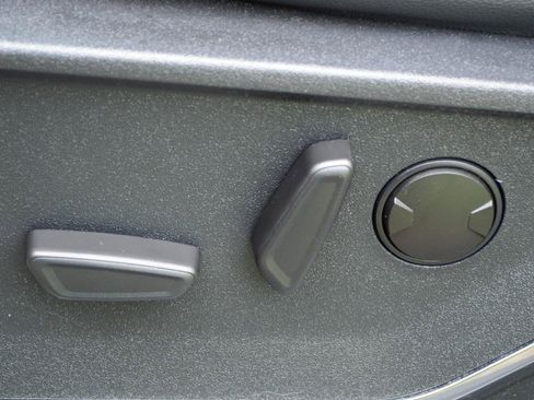 Used 2024 Ford F150 Lariat w/ Bed Utility Package AWD/4WD image 23