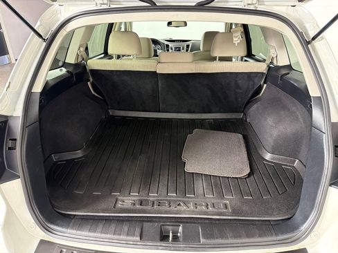 Used 2014 Subaru Outback 2.5i Premium AWD/4WD image 20