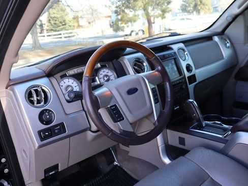 Used 2009 Ford F150 Platinum image 16