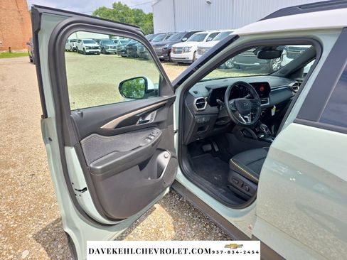 Used 2026 Chevrolet TrailBlazer ACTIV w/ Convenience Package AWD/4WD image 9